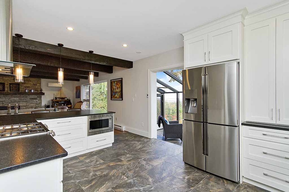 What makes a kitchen “high-end”